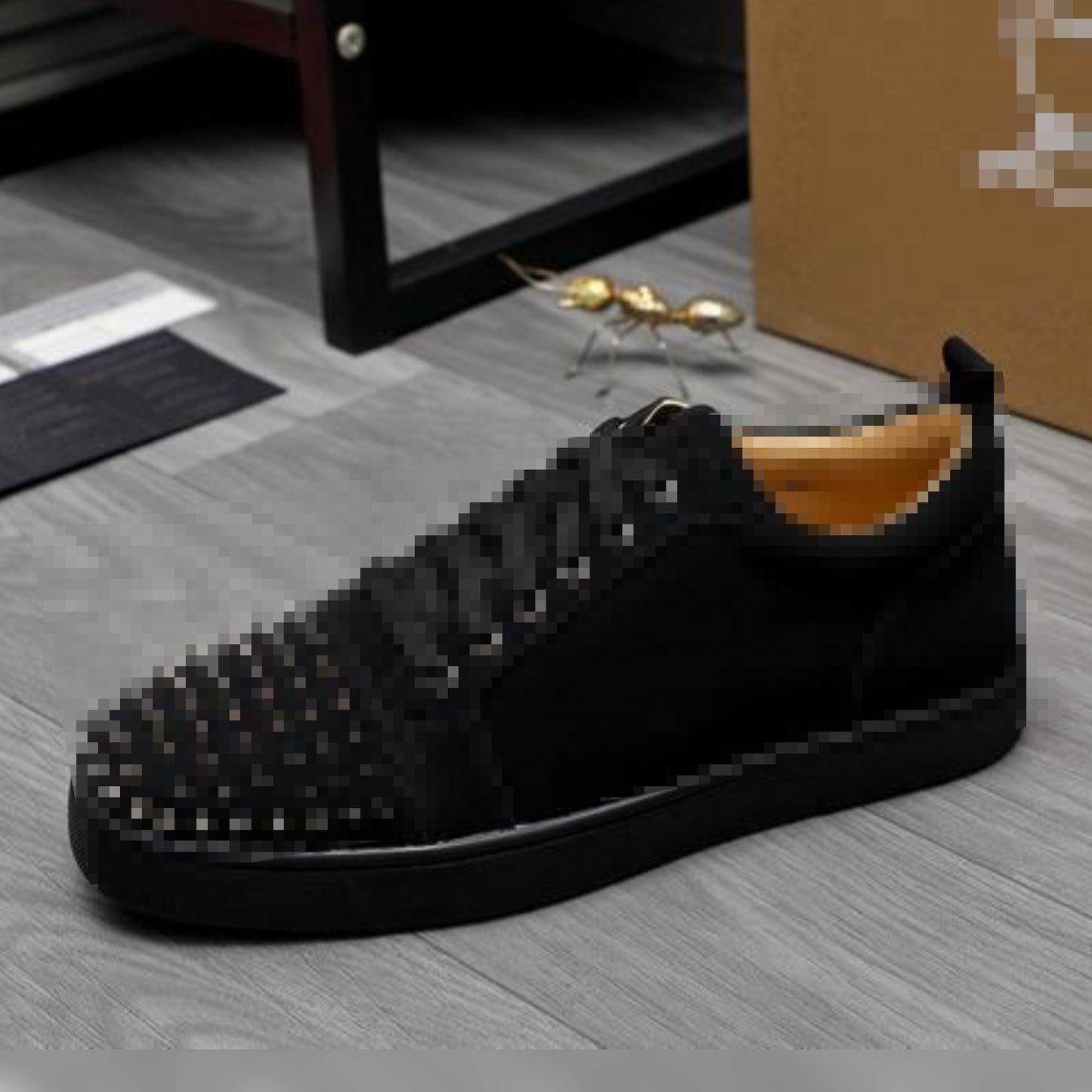 CL Black JSpikes